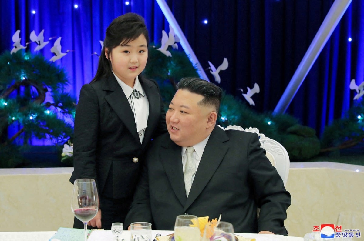 You are currently viewing Corée du Nord : il serait désormais interdit de porter le même prénom que la fille de Kim Jong-un